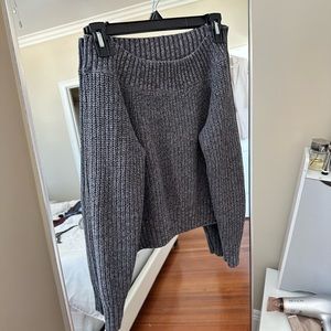 grey crop sweater - great condition